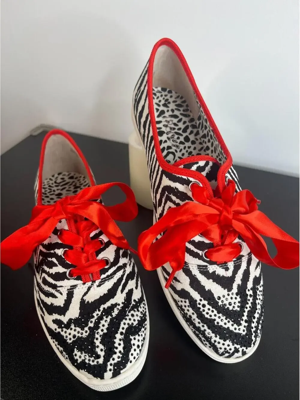 J Renee Zebra Print Sneakers 9Wide Rhinestone Toe Red Ribbon Lace Fashion Shoes - Picture 1 of 15